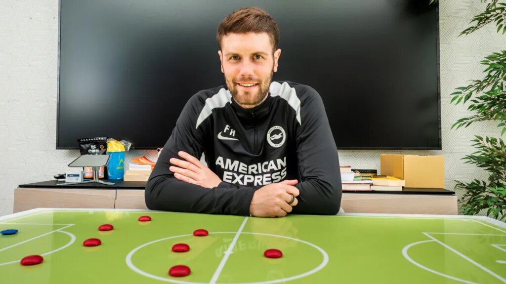 Fans are like girlfriends — honesty improves connection