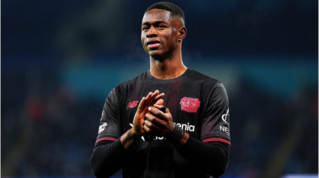 "Er ist ein 100-Millionen-Spieler": Kofane-Berater bestätigt Kontakt mit Arsenal - Auch Bayern als Interessent genannt