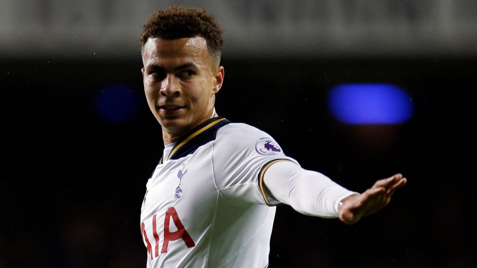 £35m star who's like a "Poch-era Dele Alli" could fire Spurs to safety
