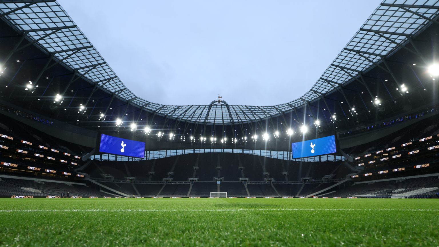 £52m star told it is make or break for his Tottenham career