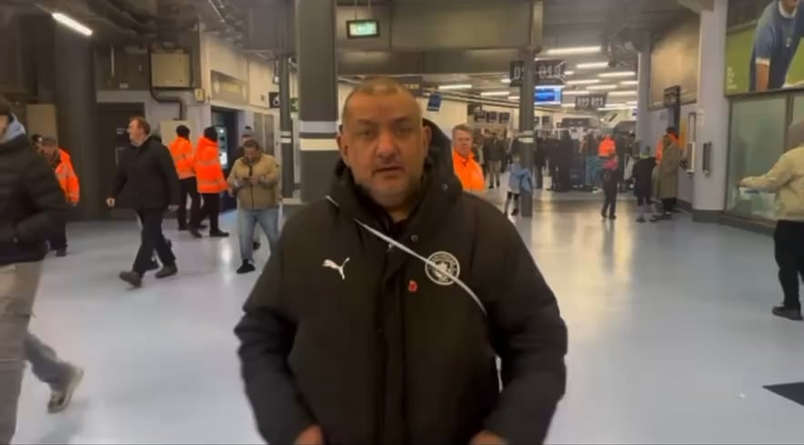 Just found a fan interview of the Arsenal bottle fan from the 2-2 forest match last month😭😭😭