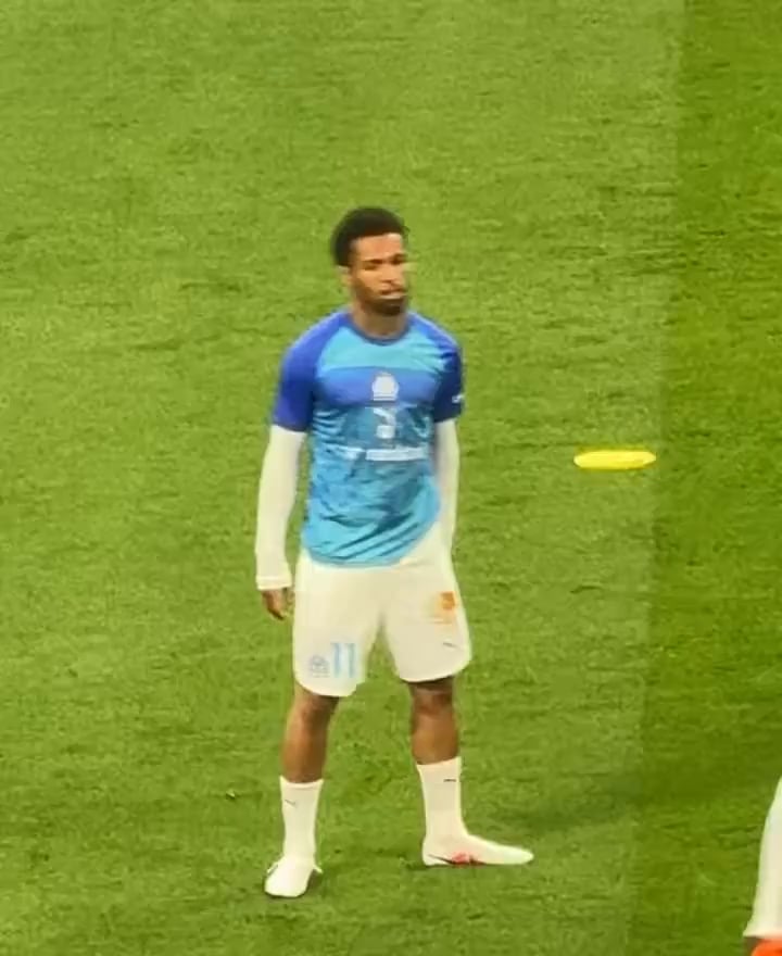 Is that??? No! Surely can't be him.