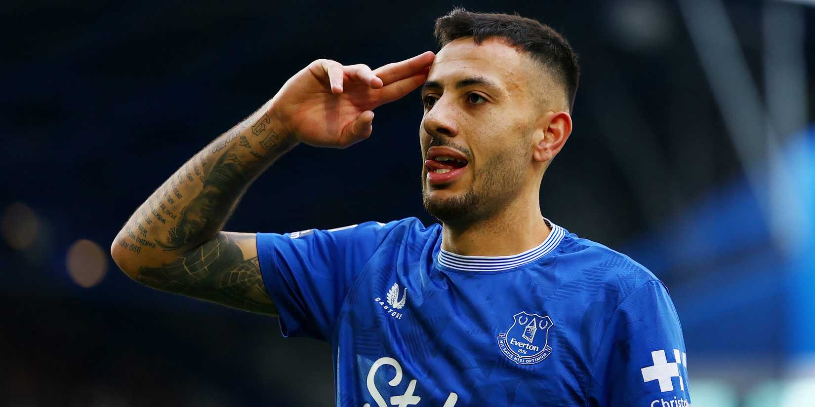 Dwight McNeil for Everton