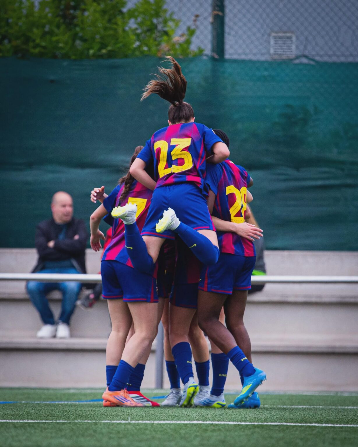 Barcelona Femeni C will play a 2 legged playoff for the promotion to the Segunda Federacion.