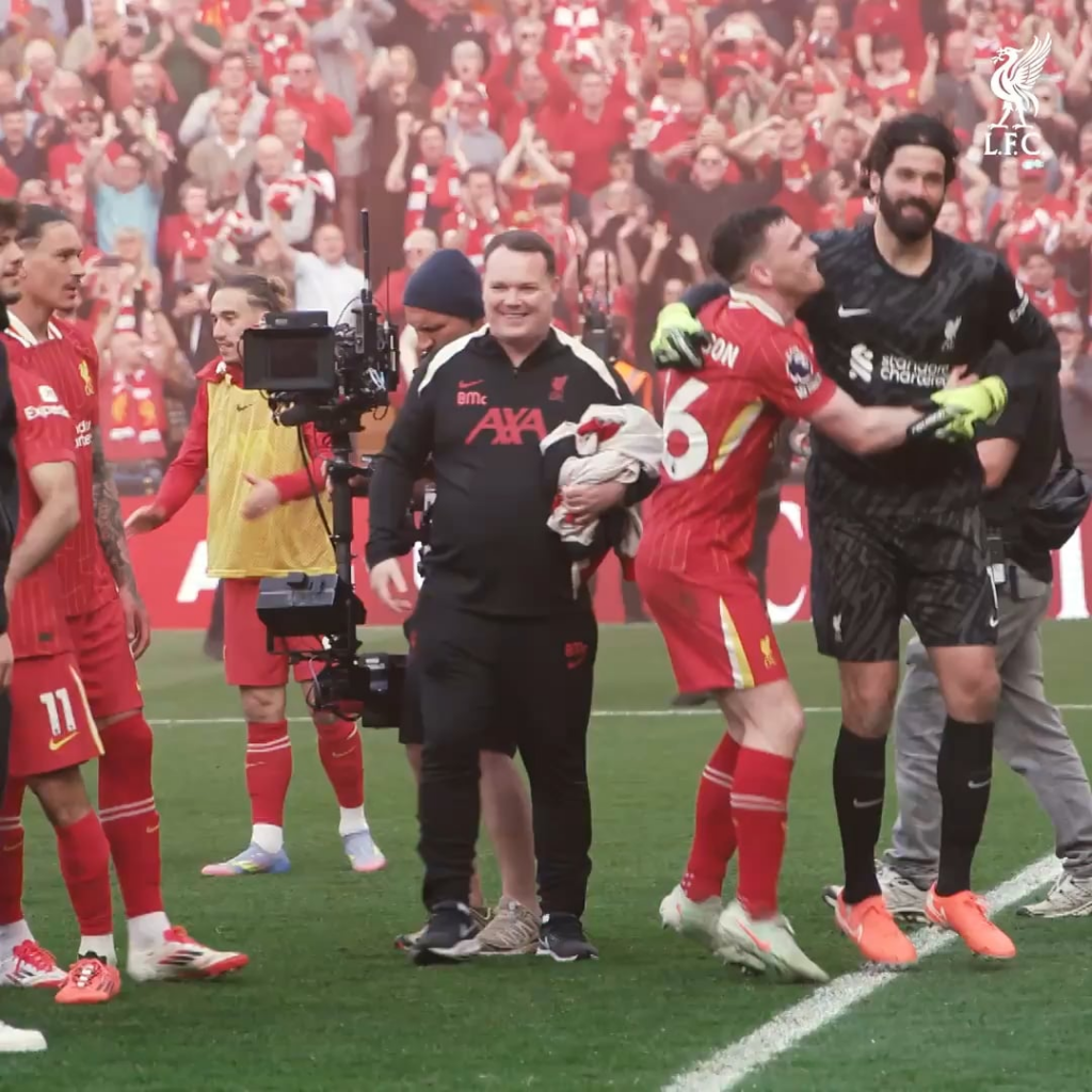 I'm so glad Robbo got this moment in front of the fans. Despite the current mire we find ourselves in, nobody can take this day away from these players and this manager.