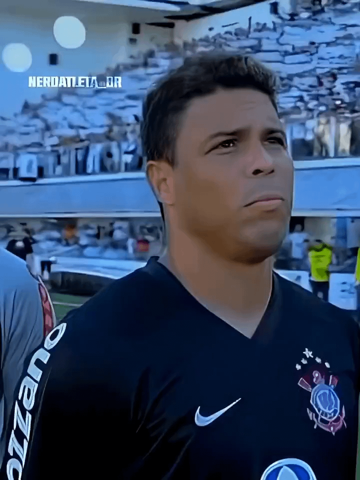 Ronaldo obeso imenso colossal 200kg humilhando menino Ney