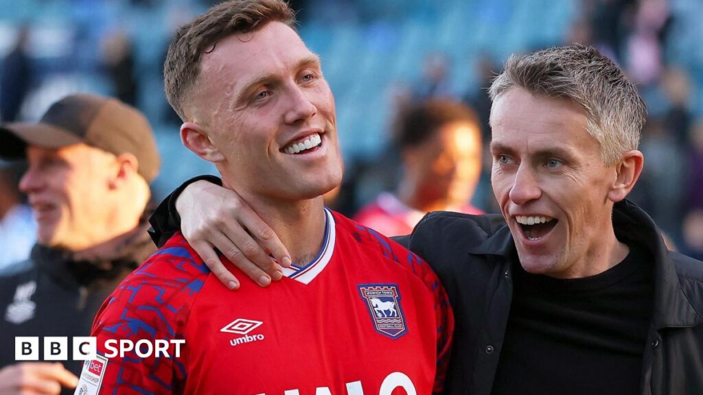 Dara O'Shea: Ipswich Town need squad effort in promotion race