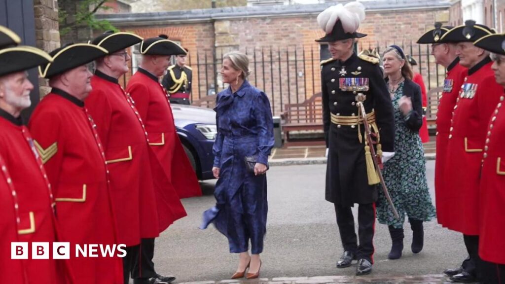 Sophie opens new centre for veterans at Royal Hospital Chelsea