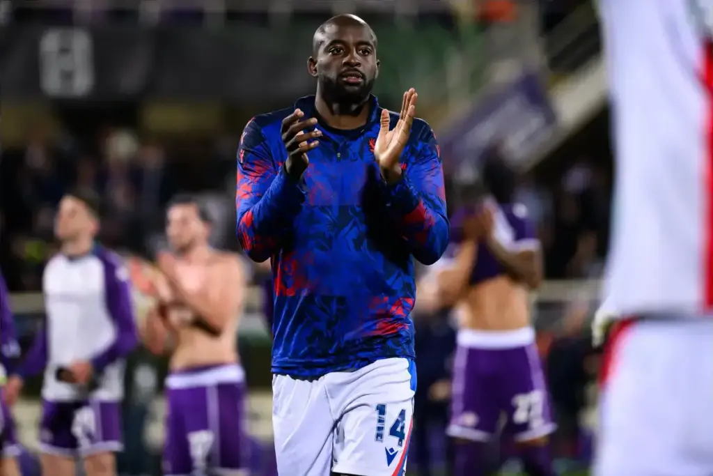 Crystal Palace ready to accept cut price fee for Mateta