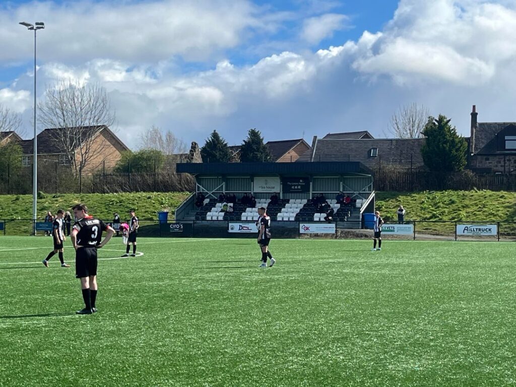 Pictures from Dunipace vs Burnt Island Shipyard (FT 8-2)