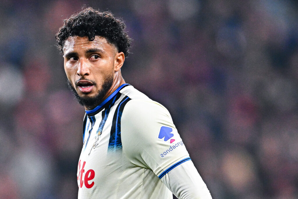 GENOA, ITALY - DECEMBER 21: José Ederson of Atalanta looks on during the Serie A match between Genoa CFC and Atalanta BC at Luigi Ferraris Stadium on December 21, 2025 in Genoa, Italy. (Photo by Simone Arveda/Getty Images)