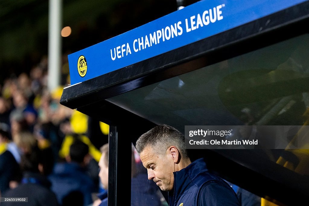 Kjetil Knutsen coaching Bodo/Glimt in the Champions League