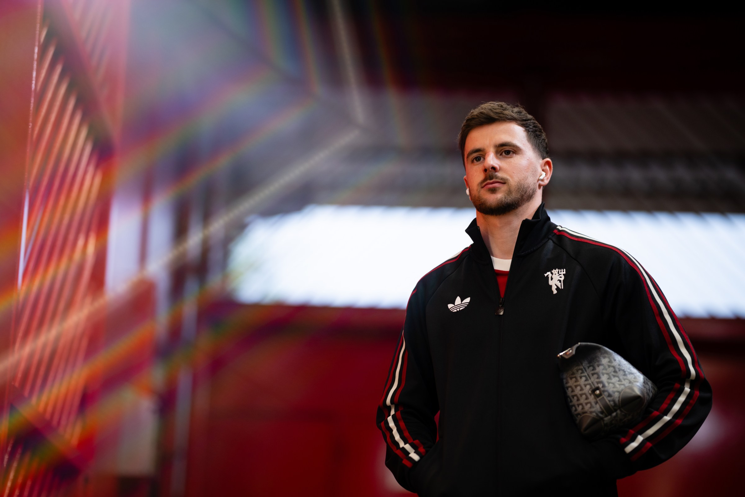 MANCHESTER, ENGLAND - APRIL 13: Mason Mount of Manchester United arrives ahead of the Premier League match between Manchester United and Leeds United at Old Trafford on April 13, 2026 in Manchester, England. (Photo by Ash Donelon/Manchester United via Getty Images)