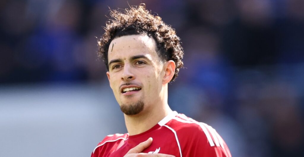 Jones on Everton Dashed Dreams of Catching Reds and “The Team That They Are”