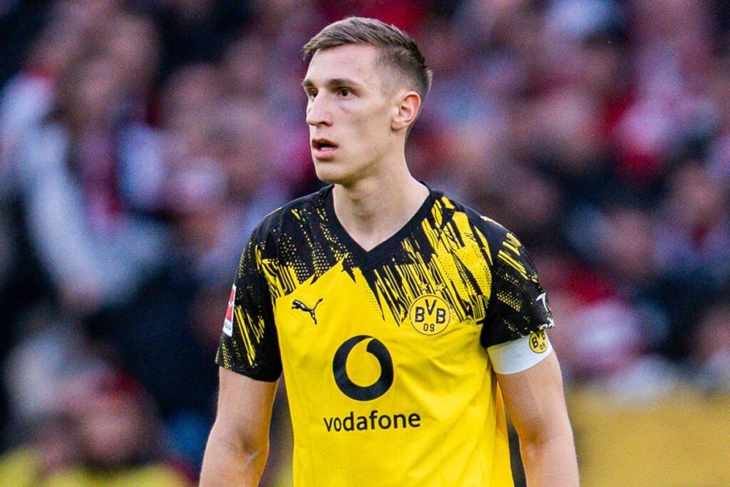 Beim Heimspiel gegen Leverkusen: BVB-Fans pfeifen Schlotterbeck aus