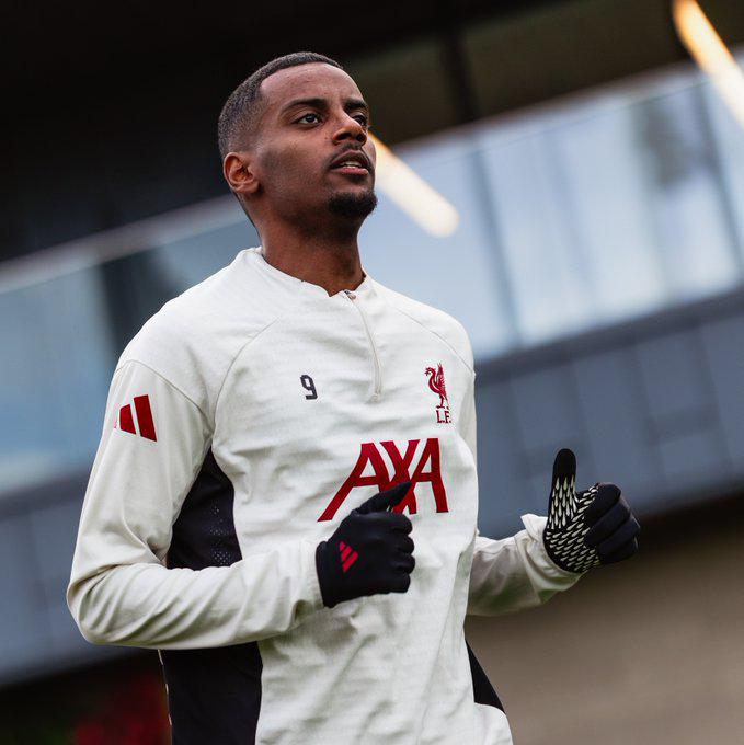Alexander Isak is set to return to team training with Liverpool on Thursday, Arne Slot has confirmed.