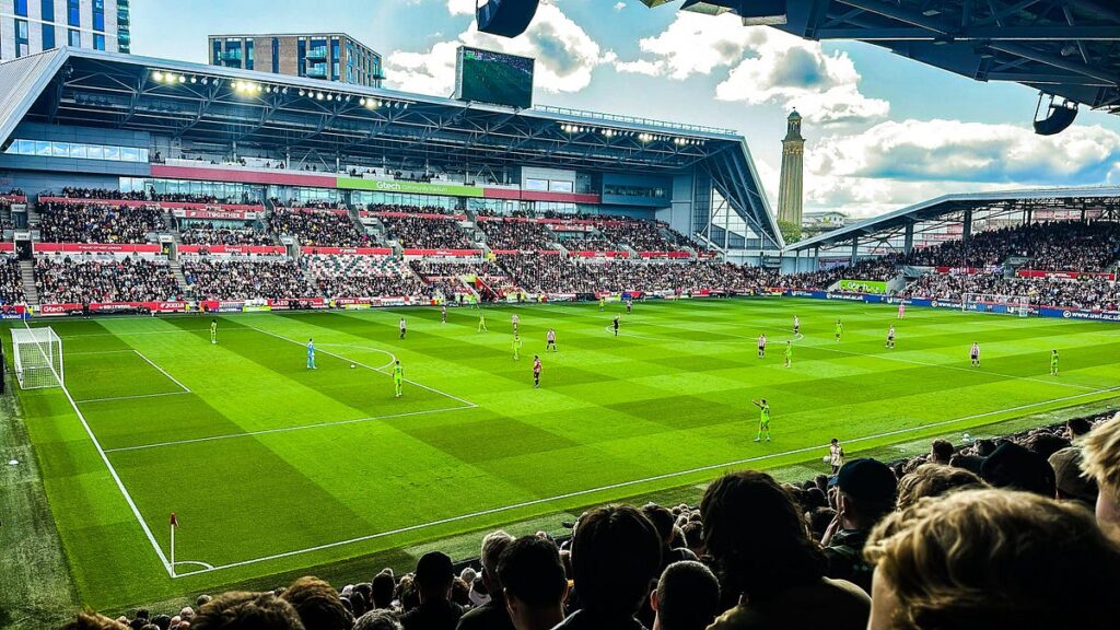 Leno heroics earn a draw at Brentford