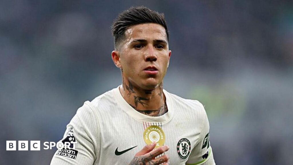 Incredible that Chelsea didn't drop Enzo for singing a racist song, but they drop him for this...