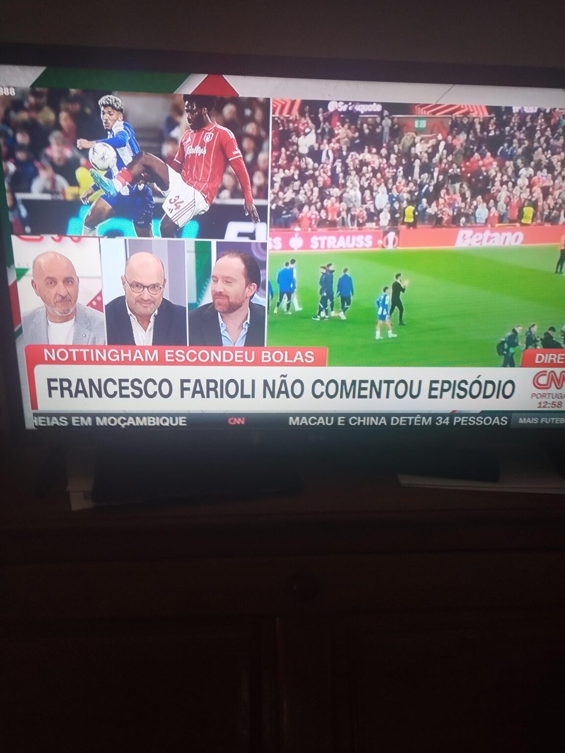 Nottingham escondeu bolas: Farioli não quis comentar