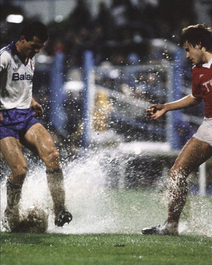 Real Zaragoza - AFC Ajax 2-3 | On this day, 39 years ago. 🌧