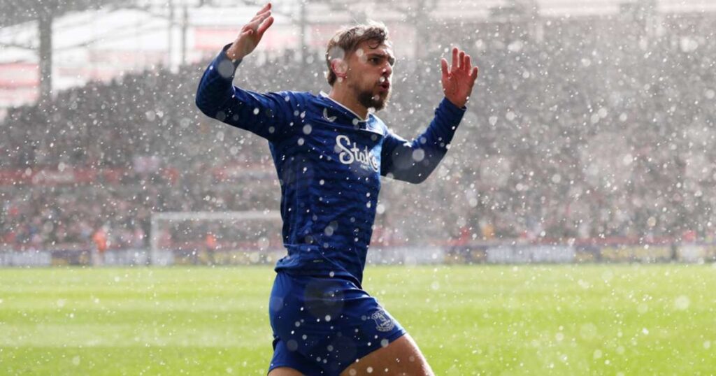 Dewsbury-Hall scores late as European contenders share spoils