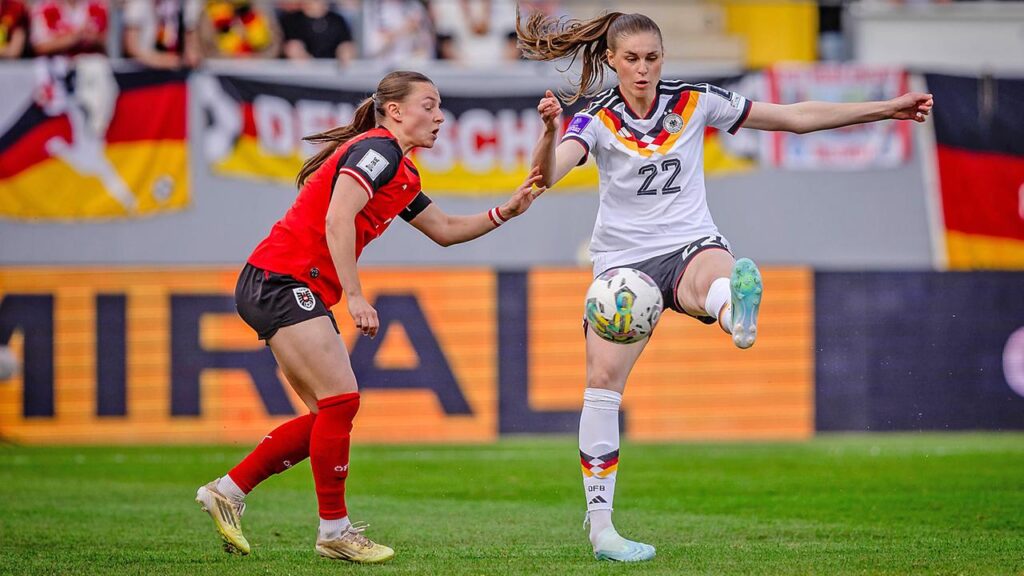 Schwache DFB Frauen blamieren sich beim Rückspiel in Österreich
