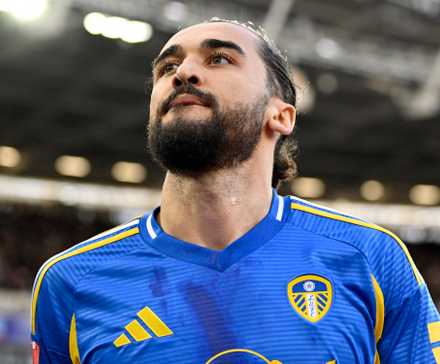 Leeds United's Dominic Calvert-Lewin celebrates scoring their second goal-1