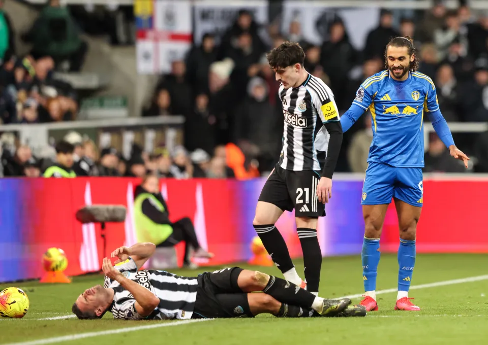 Fabian Schar down injured for Newcastle