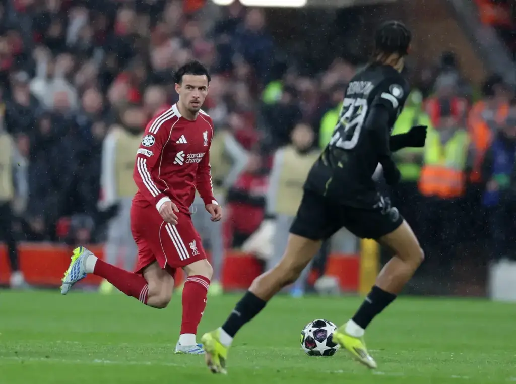 Aston Villa ready to 'step up' Curtis Jones pursuit as Liverpool midfielder braces for exit