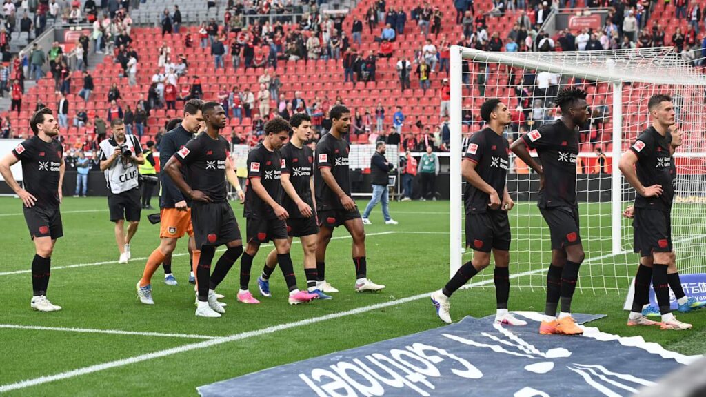 Gegen die Saison-Krise: Bayer kann nur noch auf Bayern hoffen