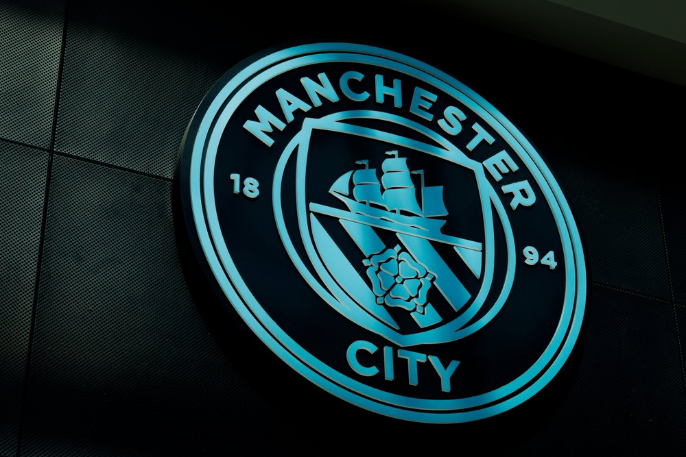 Manchester City initiate move for midfielder - Price range below clause opens door