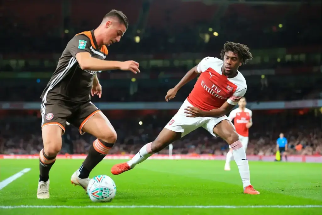 ‘Scapegoat' Ex-Gunners reveals difference between playing for Arsenal and Fulham