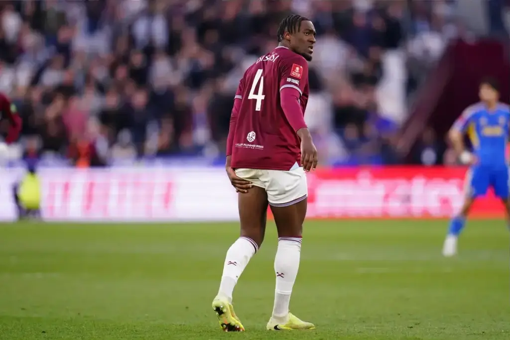 West Ham sweat fitness of NINE players heading into Wolves