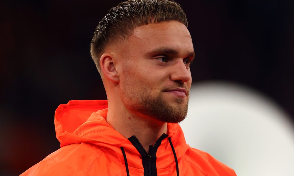 Tottenham Hotspur could target Brighton & Hove Albion goalkeeper Bart Verbruggen if they stay up