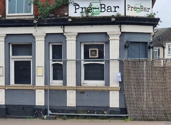 new inn pre bar sign CU 20260401 172002