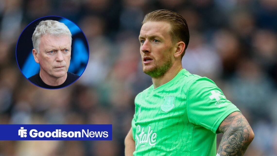 Jordan Pickford in action for Everton, with David Moyes in a circular frame inset