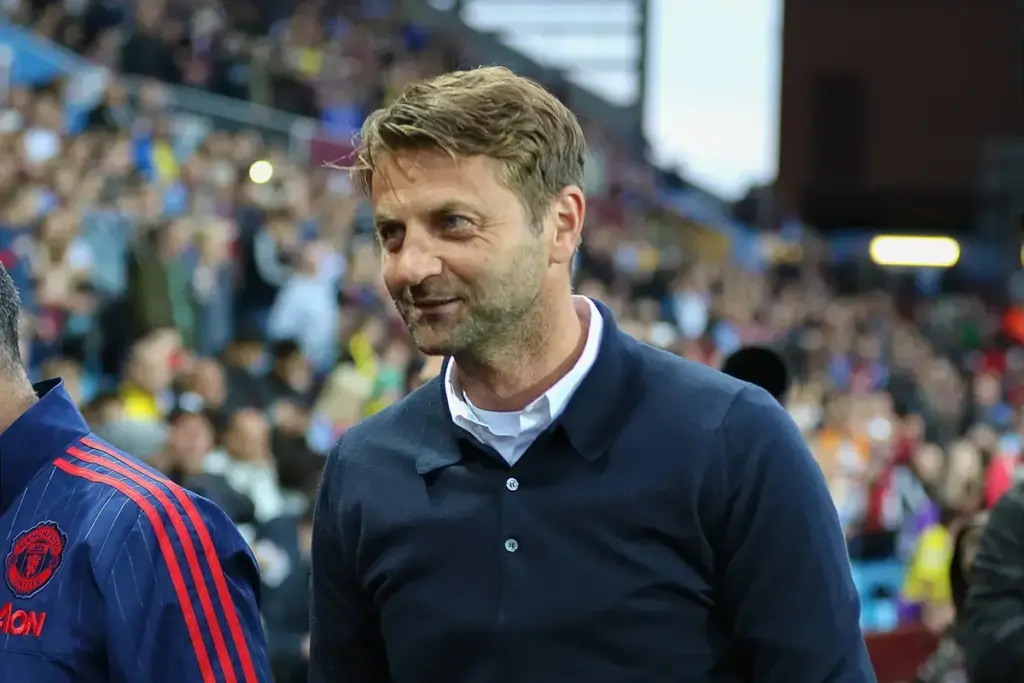 Tim Sherwood says West Ham have the characters to stay up