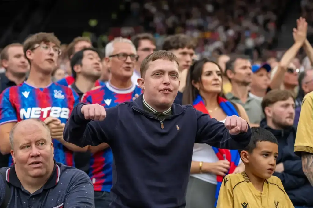 Crystal Palace fans run out of patience with £30m man - 'Arsenal mugged us off'