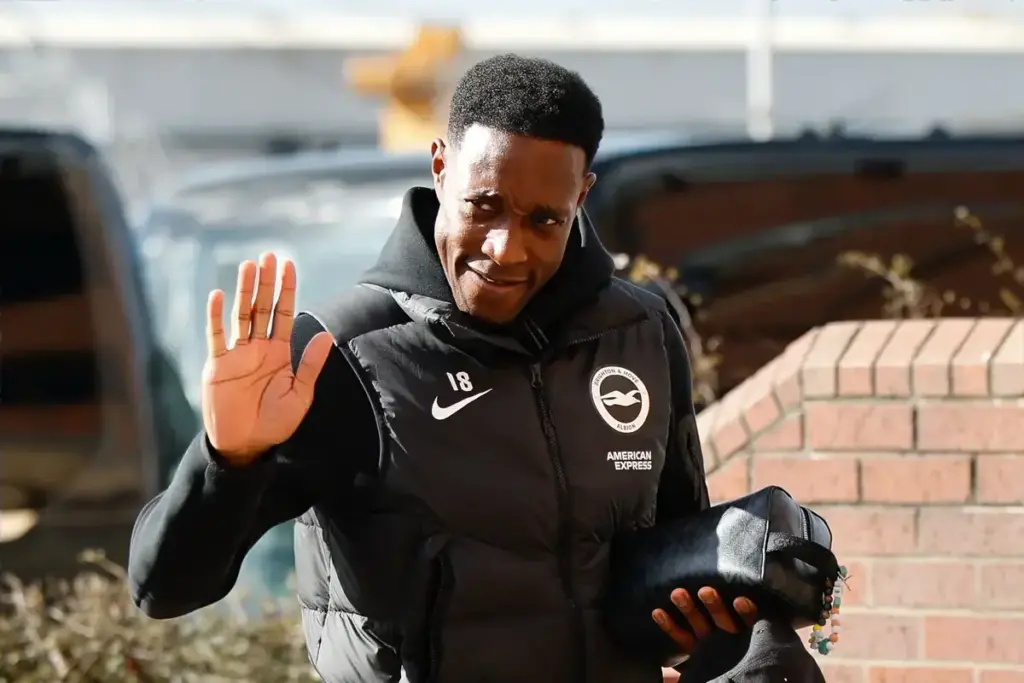 Welbeck turns back the clock as Brighton dare to dream of Europe