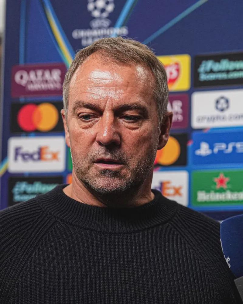 Hansi Flick: “We lost 2-0, but we had many chances and we’re not going to give up. There was a penalty and I don’t understand why VAR didn’t intervene. It was a penalty and a second yellow, meaning a red card. We believe in ourselves and we still have chances.”