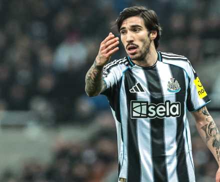 Sandro Tonali Newcastle-1