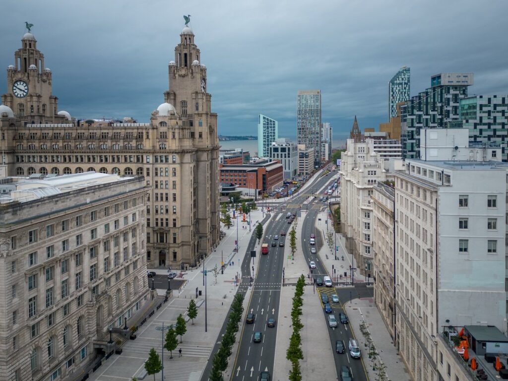 Visitors urged to plan journeys carefully on Grand National day Visitors urged to plan journeys carefully on Grand National day