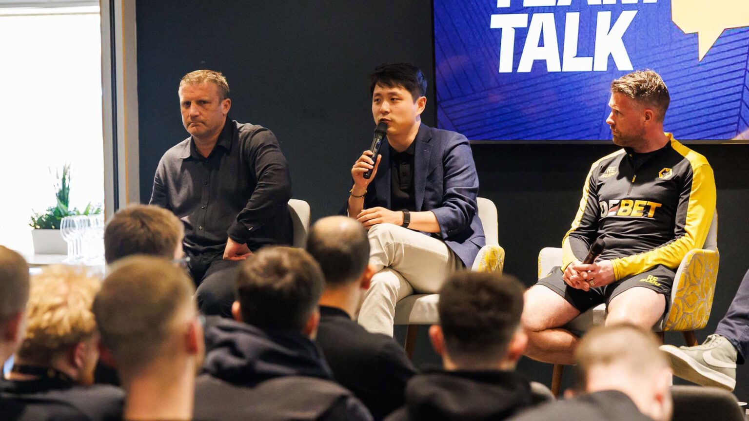 Wolves to host fans’ forum at Molineux