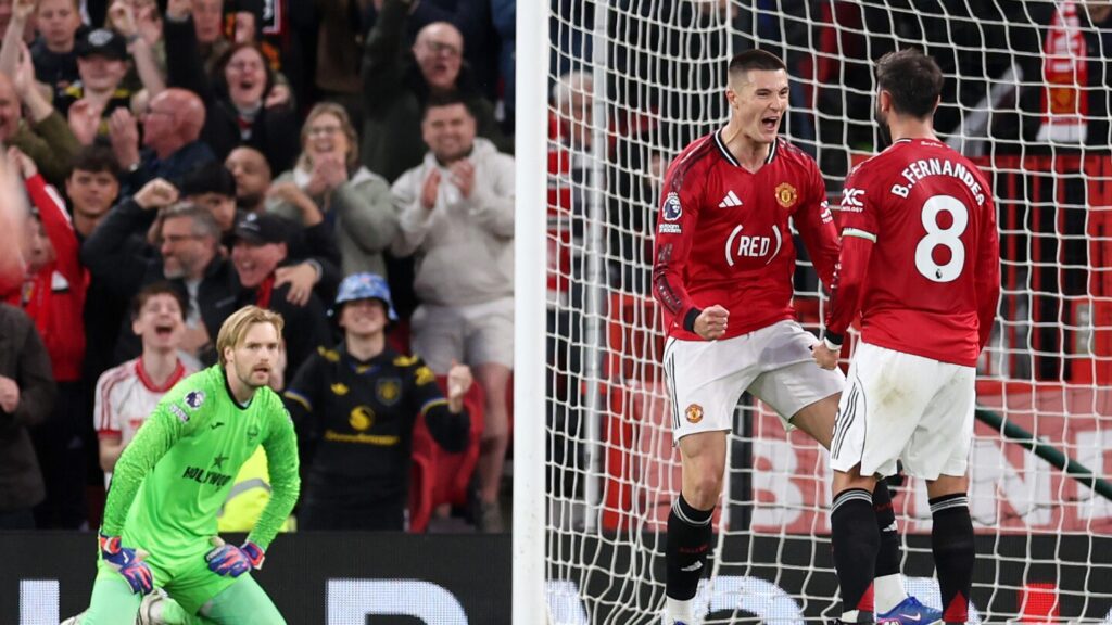 Manchester United 2-1 Brentford: Bruno Fernandes, Casemiro push Red Devils toward Champions League
