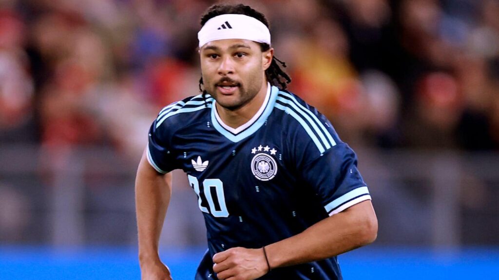 FC Bayern Serge Gnabry to miss rest of the season with a right thigh adductor tendon injury, ruled out for the semifinal vs PSG and the world cup