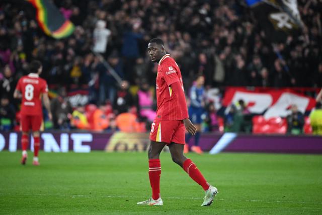 [Hugo Delom/Loic Tansi, L’Équipe] - Konate wants his future resolved before FIFA World Cup. Extension talks were on hold, however, they have since resumed, and L’Équipe understands that the most likely scenario is one in which the defender extends his current deal.