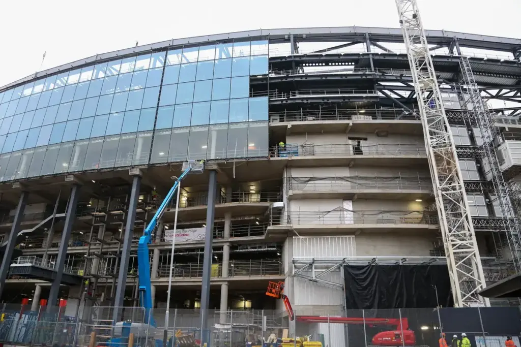 ‘Tottenham could be biggest club in the world, nobody wants to see them relegated’ David Bentley