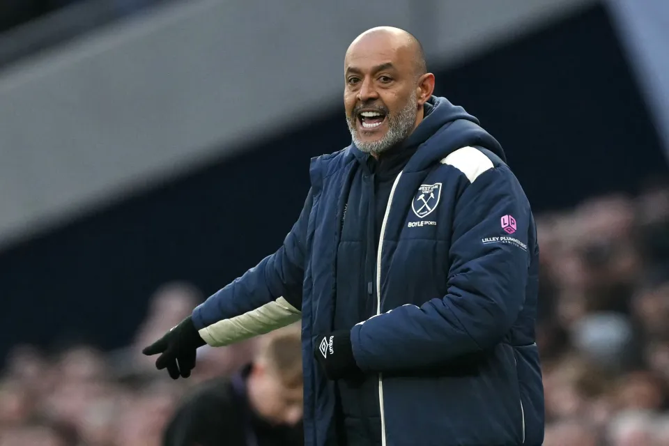 West Ham boss Nuno Espirito Santo reacts during the away win at Tottenham