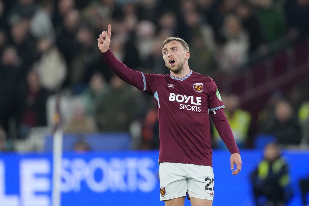 Jarrod Bowen reacts during a soccer match.