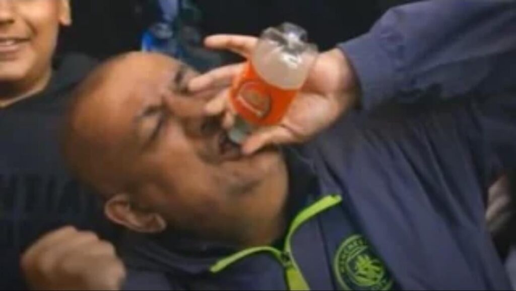 Might as well lose 10-0 and give them goal difference so they can stop the scum atleast.